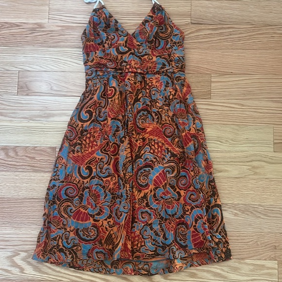 Vibrant Sundress - Picture 2 of 8